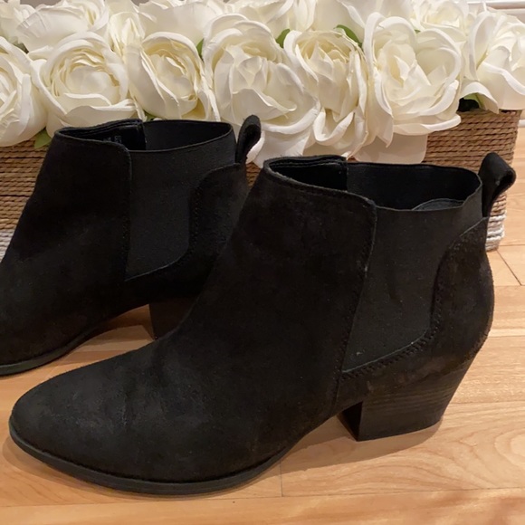 Franco Sarto leather heeled booties (worn once) - Picture 2 of 5